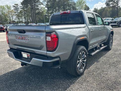 New 2026 GMC Canyon Denali image 6