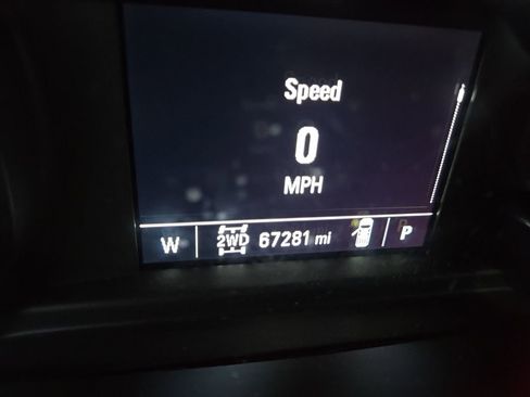 Used 2019 Chevrolet Silverado 1500 Custom w/ Custom Value Package image 6