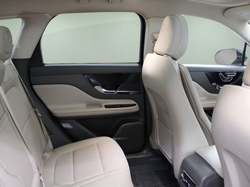 Used 2024 Lincoln Corsair Reserve w/ Equipment Group 201A image 27