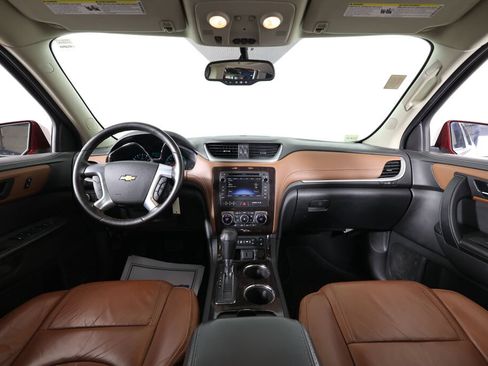 Used 2015 Chevrolet Traverse LT FWD image 29