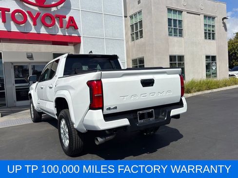 Certified 2025 Toyota Tacoma SR5 image 5