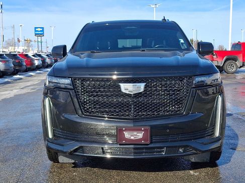 Used 2021 Cadillac Escalade ESV Sport Platinum w/ LPO, ONYX Package image 2