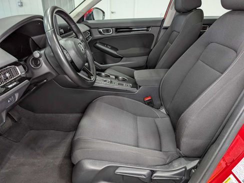 Certified 2024 Honda Civic EX image 4