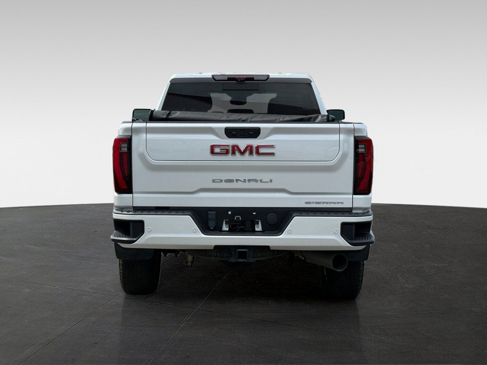 Used 2024 GMC Sierra 3500 Denali w/ Denali Reserve Package AWD/4WD image 6