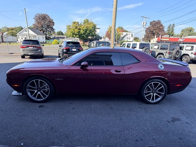Certified 2022 Dodge Challenger R/T w/ Plus Package RWD image 4