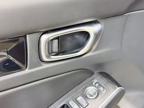 Used 2025 Honda Civic Sport Touring image 11