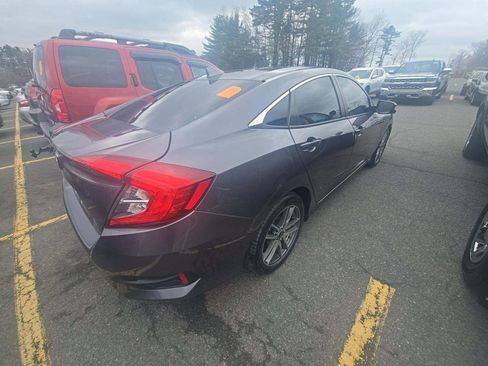 Used 2018 Honda Civic EX image 3