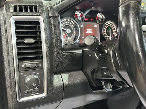 Used 2014 RAM 1500 Limited AWD/4WD image 26