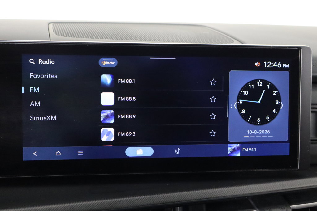 Used 2026 Hyundai Santa Fe SEL FWD image 33