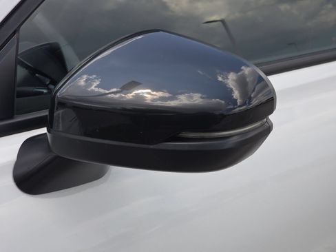 Certified 2024 Honda HR-V Sport image 16