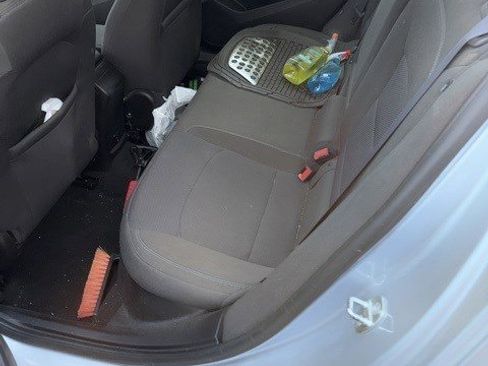 Used 2017 Chevrolet Cruze LT image 17