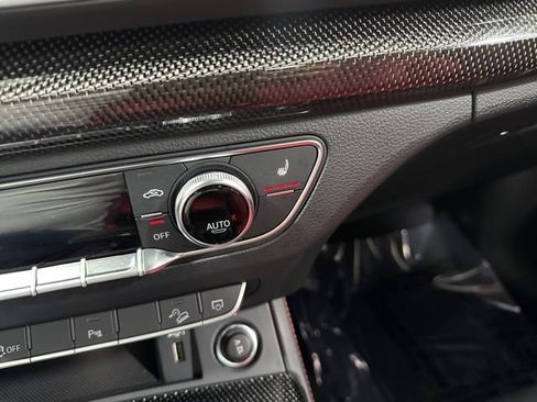 Used 2024 Audi SQ5 Premium Plus w/ Premium Plus Package AWD/4WD image 6