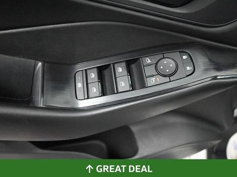 Used 2024 Nissan Rogue S AWD/4WD image 31