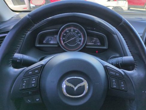 Used 2014 MAZDA MAZDA3 i Touring image 28