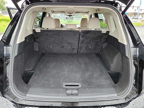 Used 2025 Nissan Rogue SV AWD/4WD image 27