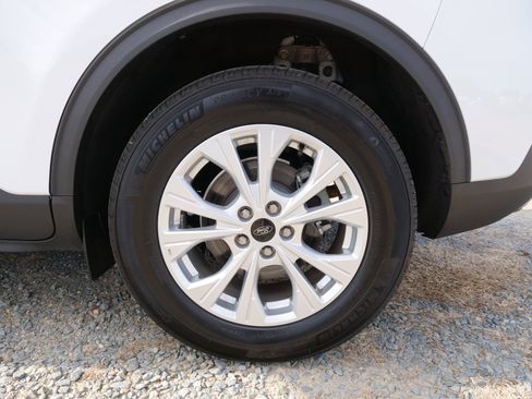 Used 2024 Ford Escape Active image 12