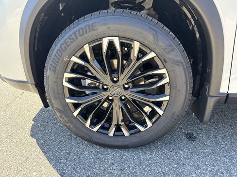 New 2026 Nissan Rogue SV AWD/4WD image 11