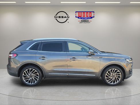 Used 2020 Lincoln Nautilus Reserve AWD/4WD image 2
