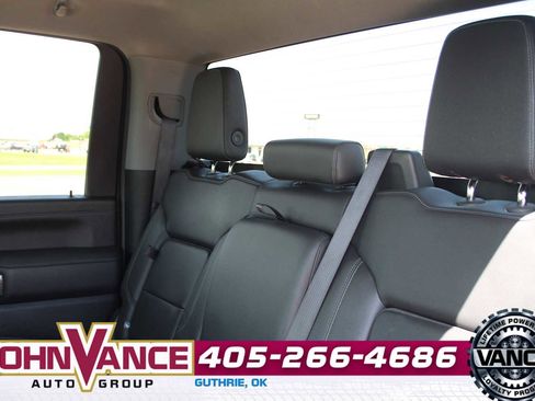 Used 2020 Chevrolet Silverado 2500 LTZ w/ Z71 Off-Road Package AWD/4WD image 23