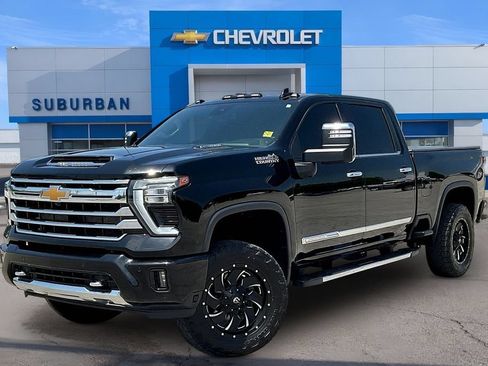Used 2024 Chevrolet Silverado 2500 High Country AWD/4WD image 1
