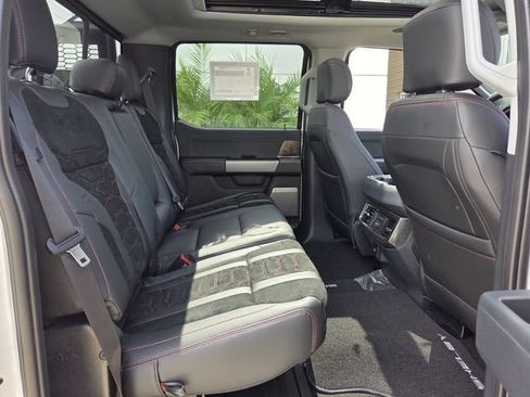 New 2026 Ford F250 Lariat w/ Black Appearance Package AWD/4WD image 16