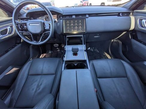 Used 2025 Land Rover Range Rover Velar Dynamic SE image 11