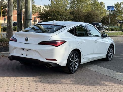 Certified 2024 Acura Integra Base image 27