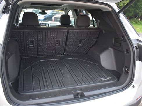 Used 2022 Chevrolet Equinox LT image 21