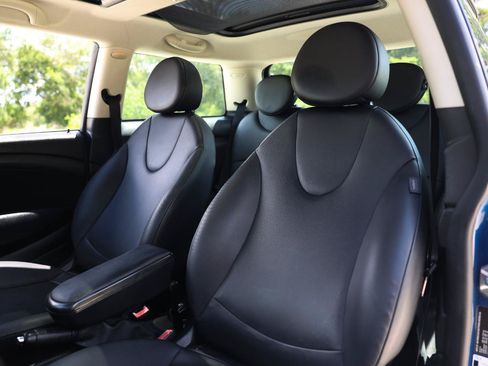 Used 2013 MINI Cooper Hardtop FWD image 6
