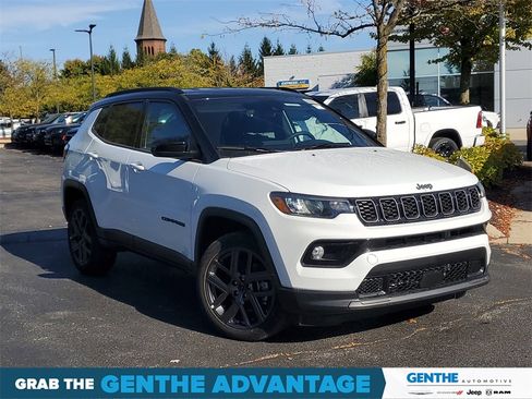 New 2026 Jeep Compass Limited image 27