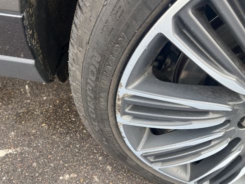 Used 2022 Land Rover Range Rover Westminster Edition image 11