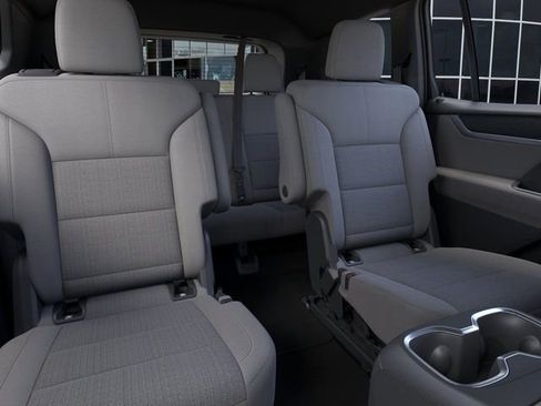 New 2026 GMC Acadia Elevation image 17