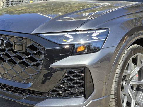 New 2026 Audi RS Q8 performance image 9