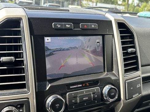 Used 2017 Ford F150 Lariat AWD/4WD image 16