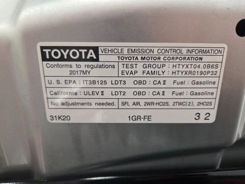 Used 2017 Toyota 4Runner SR5 image 88