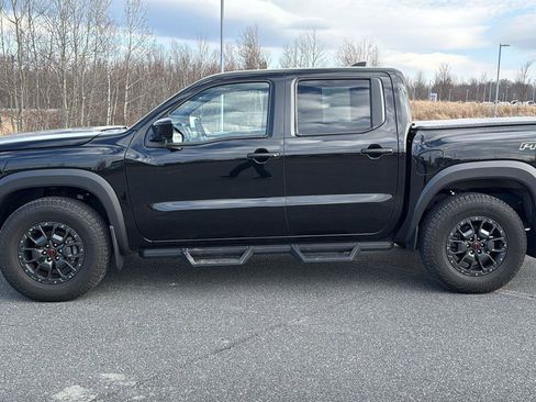 Used 2023 Nissan Frontier PRO-4X w/ Pro-4X Premium Package image 13