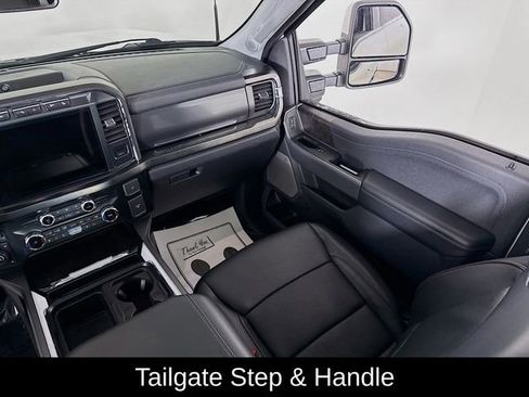 Used 2023 Ford F350 Lariat w/ Lariat Ultimate Package image 27