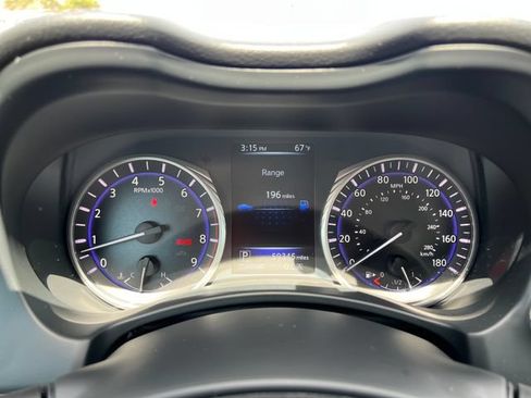 Used 2017 INFINITI Q50 Red Sport 400 AWD/4WD image 20