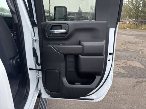 Certified 2023 GMC Sierra 3500 Pro w/ Gooseneck/5TH Wheel Package image 10