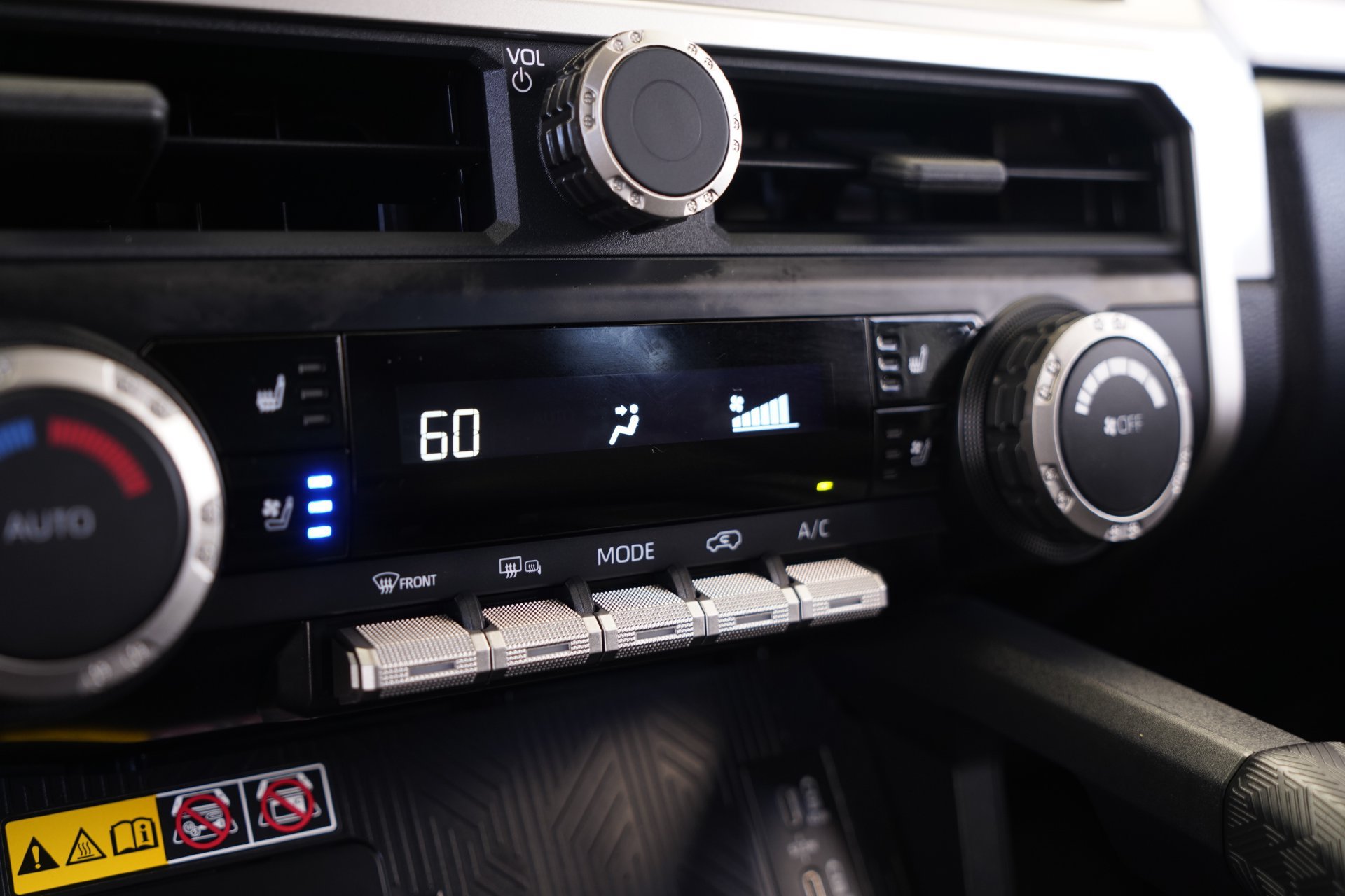 Used 2025 Toyota 4Runner TRD Off-Road Premium AWD/4WD image 20