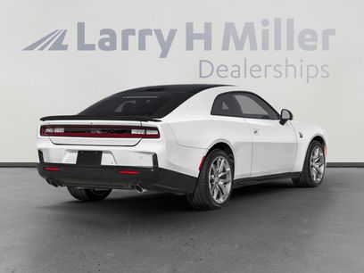 New 2026 Dodge Charger Scat Pack w/ Blacktop Package