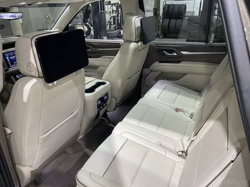 Used 2021 GMC Yukon Denali w/ Denali Ultimate Package RWD image 5
