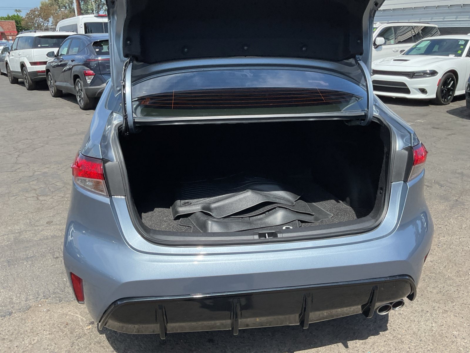 Used 2024 Toyota Corolla SE w/ SE Package FWD image 25