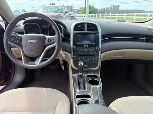 Used 2015 Chevrolet Malibu LT w/ Power Convenience Package FWD image 20