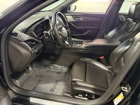 Used 2022 Cadillac CT5 V w/ LPO, ONYX Package AWD/4WD image 7