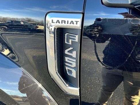 Used 2020 Ford F450 Lariat w/ Lariat Ultimate Package image 24