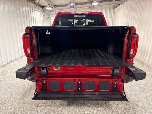 Used 2021 GMC Sierra 1500 AT4 w/ Technology Package AWD/4WD image 31