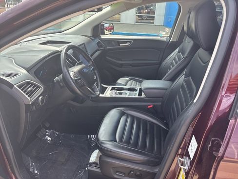 Used 2023 Ford Edge SEL image 21