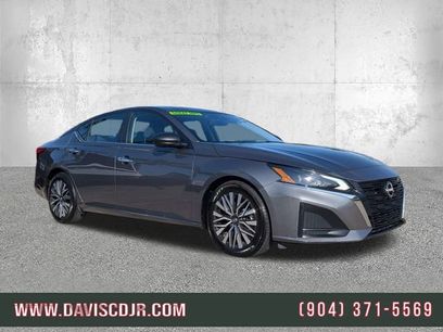 Used 2024 Nissan Altima 2.5 SV