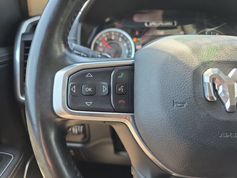 Used 2021 RAM 1500 Laramie AWD/4WD image 17